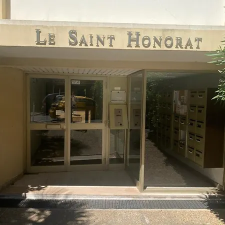 La Beau'm Les Pins Centre 200m De La Terrasse Et Jardin